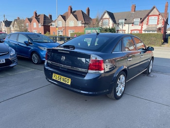 Used Vauxhall Vectra 2008 for sale - 78232637: Photo