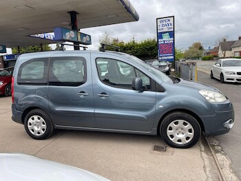 Used Peugeot Partner Tepee 2011 for sale - 78276320: Photo