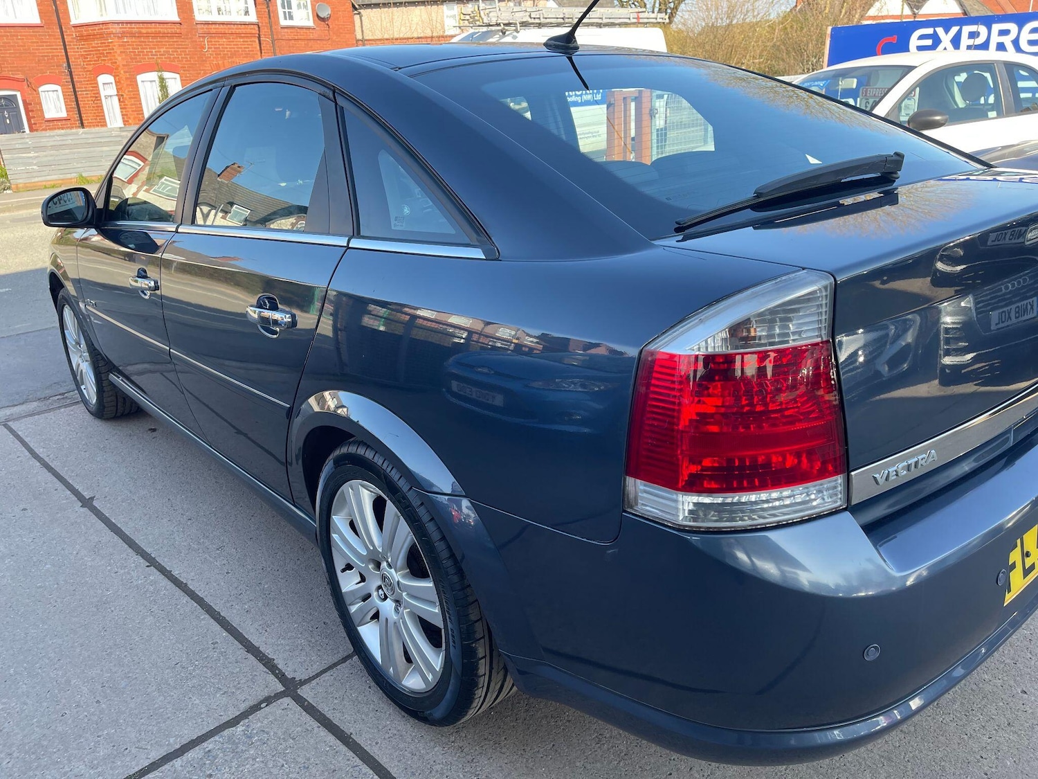 Used Vauxhall Vectra 2008 for sale - 77753663: Photo 22