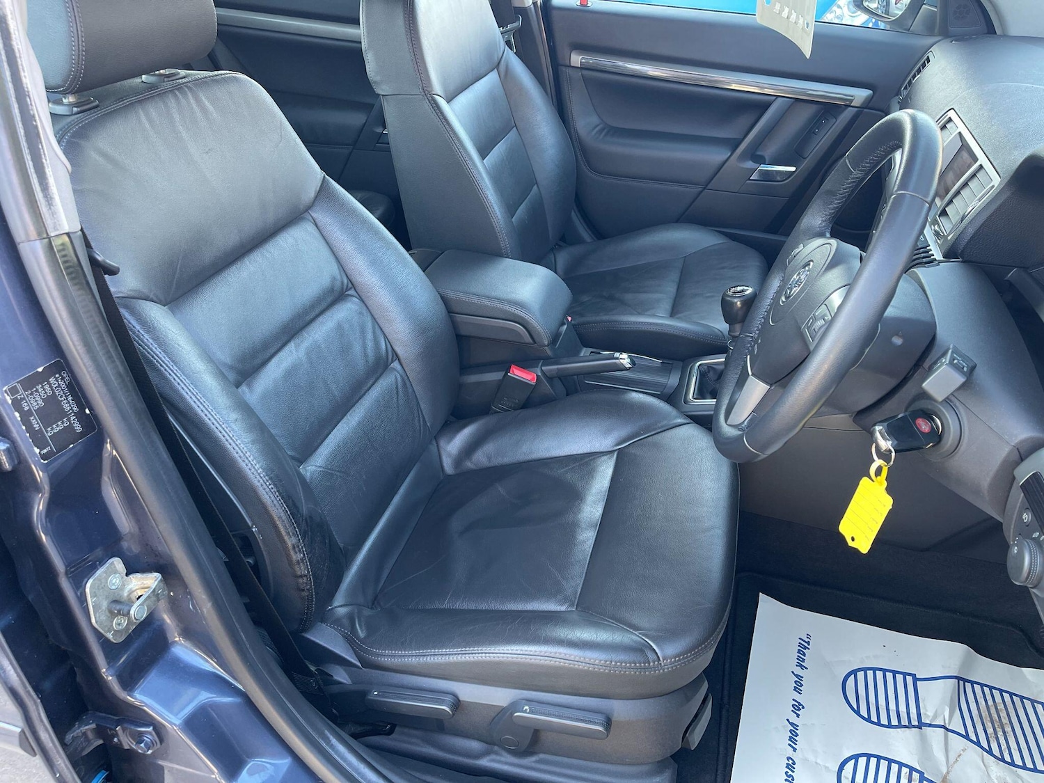 Used Vauxhall Vectra 2008 for sale - 77753663: Photo 8