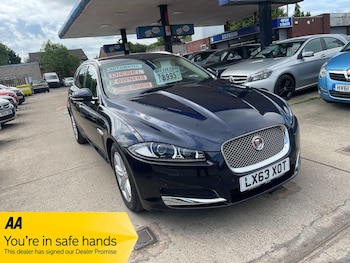 Used Jaguar XF 2013 for sale - 78947170: Photo