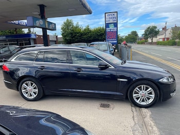 Used Jaguar XF 2013 for sale - 78947170: Photo