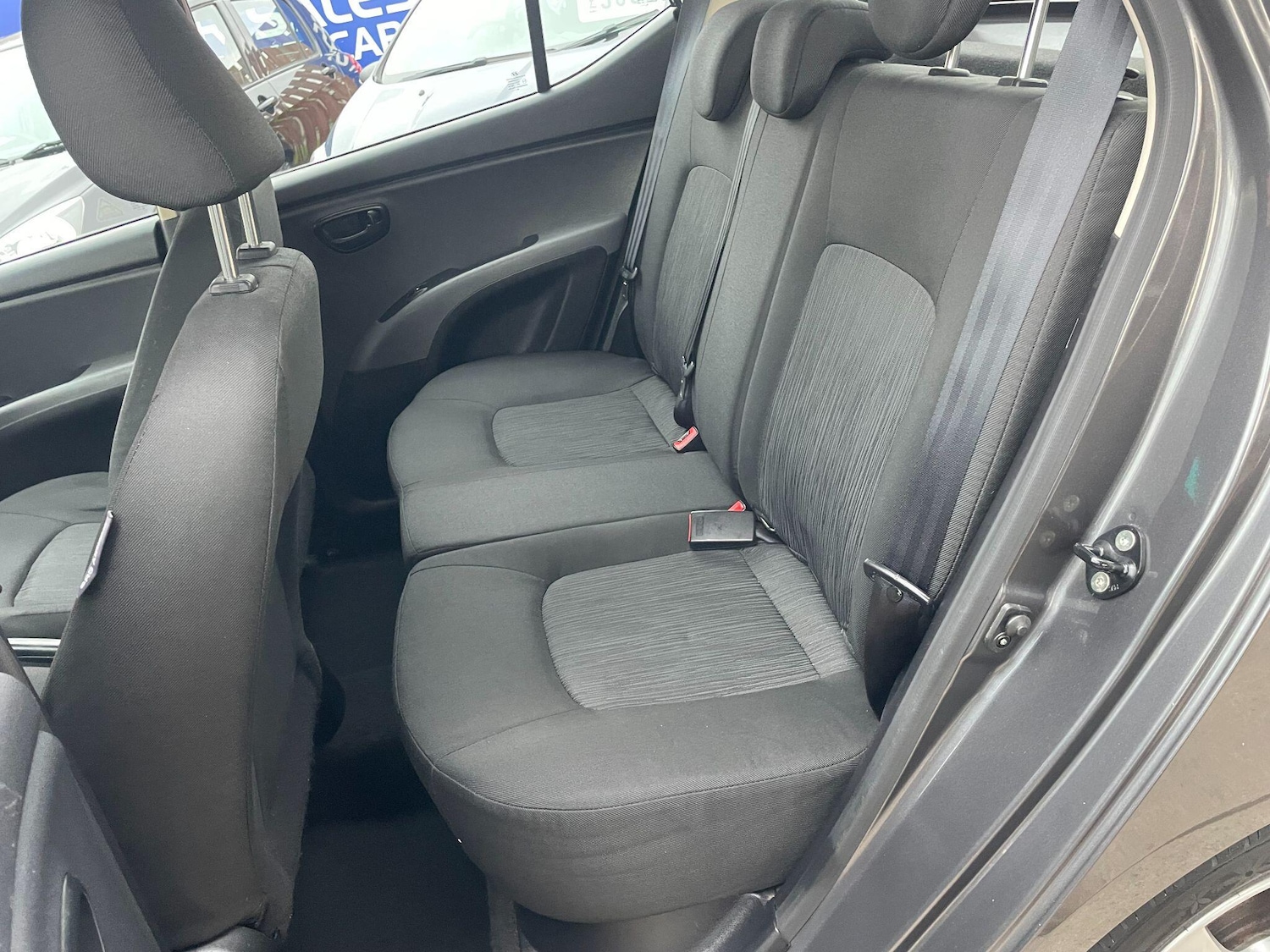 Used Hyundai i10 for sale - 77490058: Photo 11