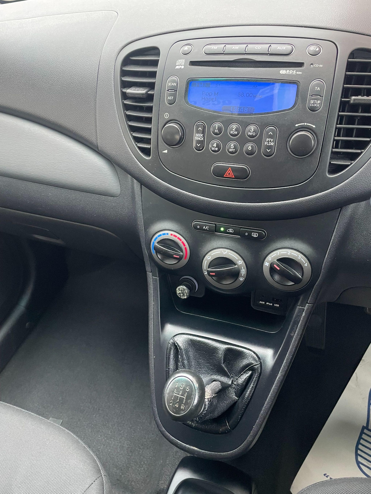 Used Hyundai i10 for sale - 77490058: Photo 8