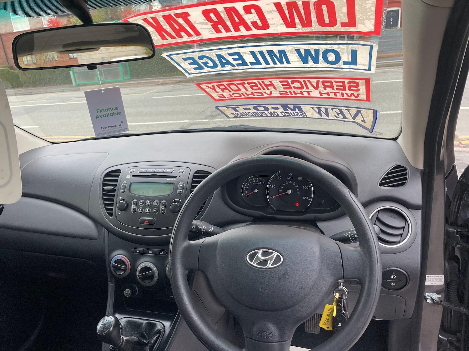 Used Hyundai i10 2012 for sale - 77523795: Photo 9