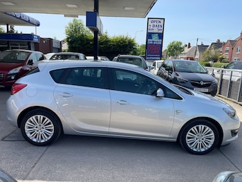 Used Vauxhall Astra 2014 for sale - 78695160: Photo
