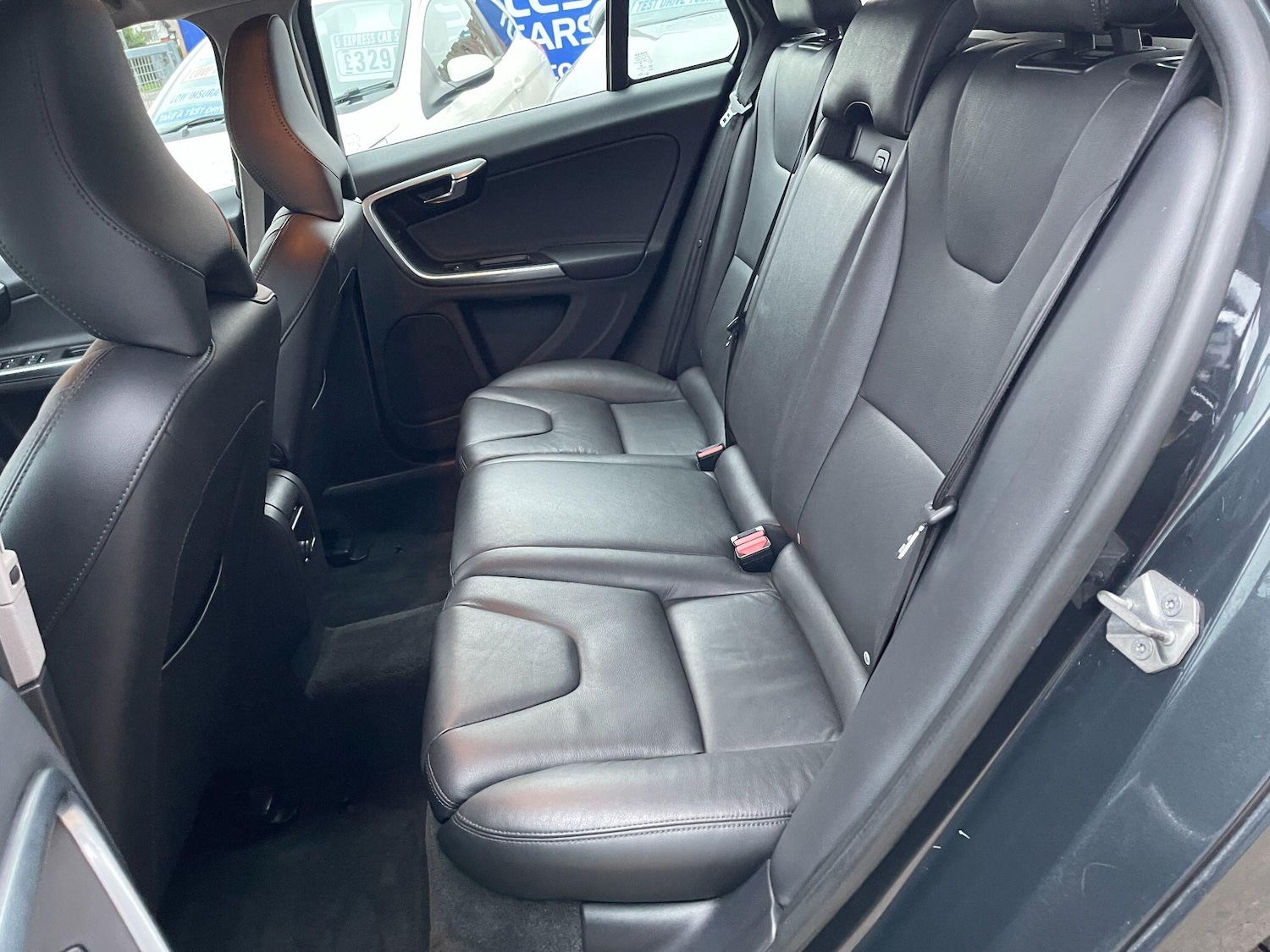 Used Volvo V60 2014 for sale - 77646665: Photo 18