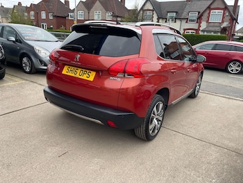 Used Peugeot 2008 2016 for sale - 78475372: Photo