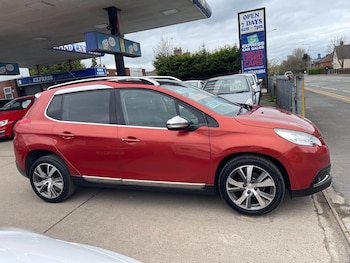 Used Peugeot 2008 2016 for sale - 78475372: Photo