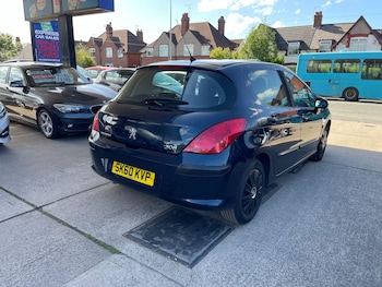 Used Peugeot 308 2010 for sale - 78891982: Photo
