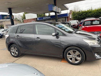 Used Toyota Verso 2014 for sale - 78232691: Photo