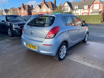 Used Hyundai i20 2012 for sale - 77490017: Photo