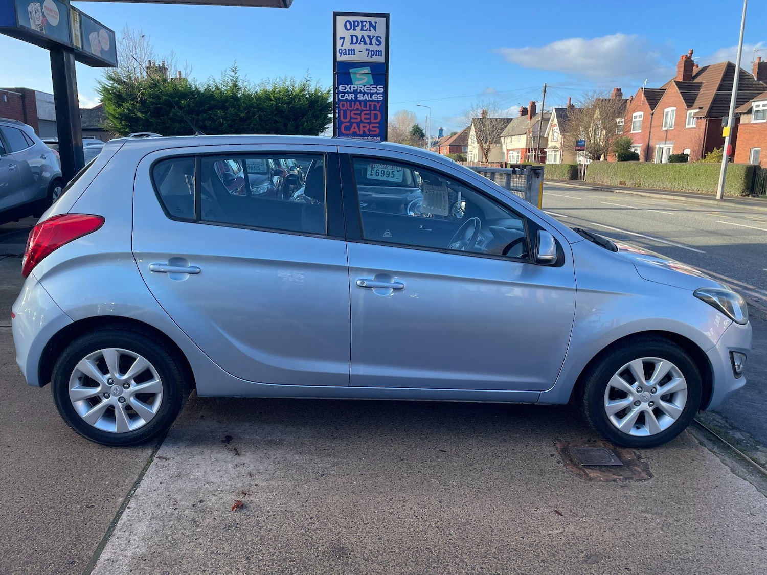 Used Hyundai i20 2012 for sale - 77490017: Photo 3