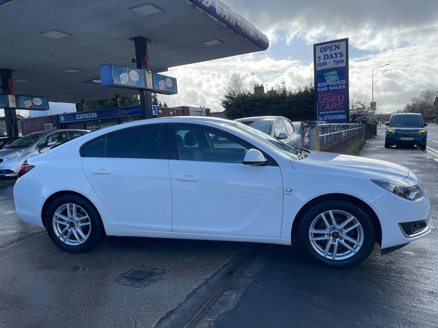 Used Vauxhall Insignia 2016 for sale - 78020014: Photo 3