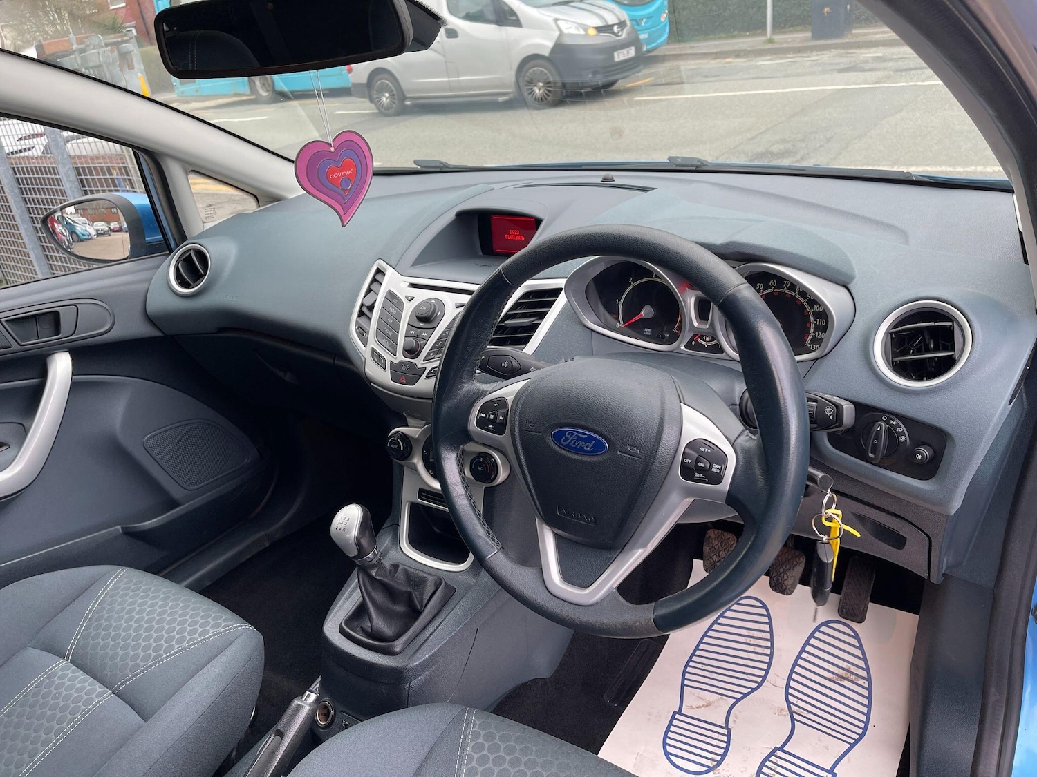 Used Ford Fiesta 2010 for sale - 77839827: Photo 11