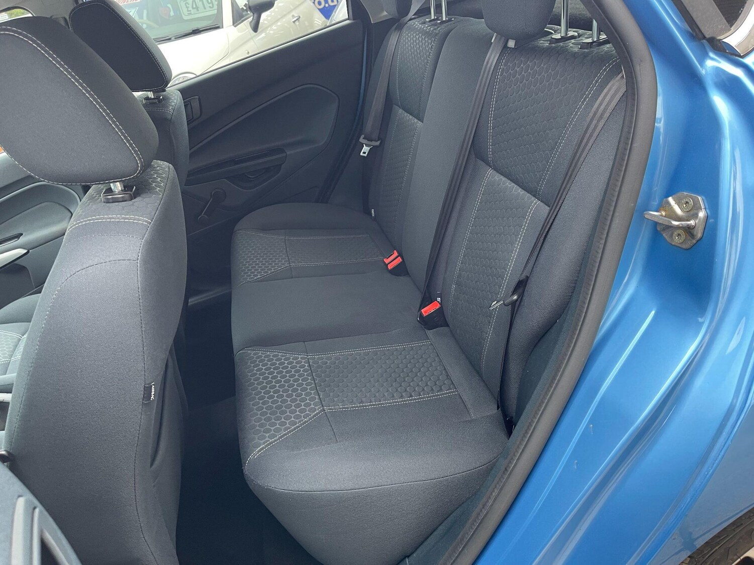 Used Ford Fiesta 2010 for sale - 77839827: Photo 22