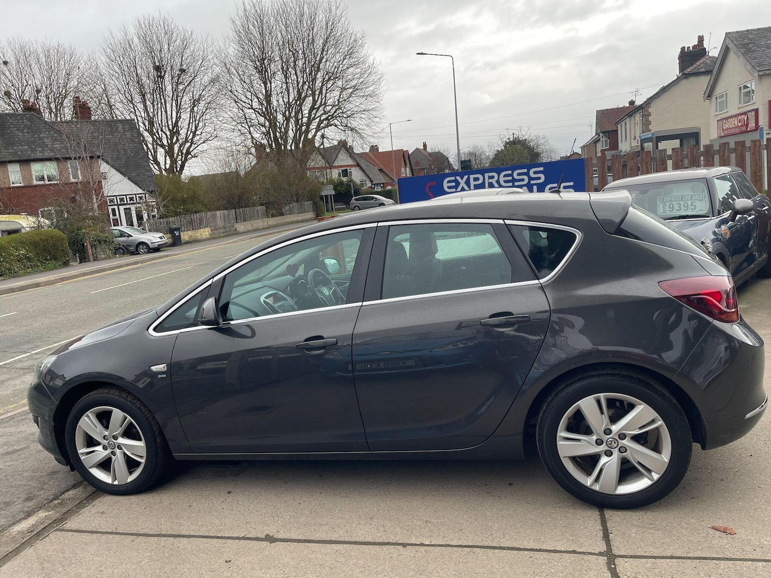 Used Vauxhall Astra 2014 for sale - 77898499: Photo 6