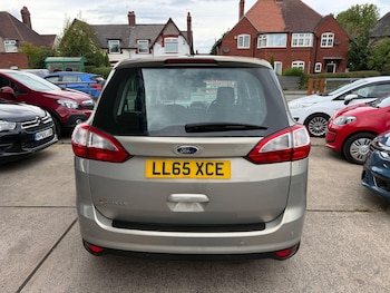 Used Ford Grand C-Max 2015 for sale - 79425390: Photo