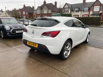 Used Vauxhall Astra GTC 2012 for sale - 77490077: Photo