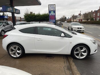 Used Vauxhall Astra GTC 2012 for sale - 77490077: Photo