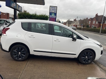 Used Peugeot 3008 2015 for sale - 77490027: Photo