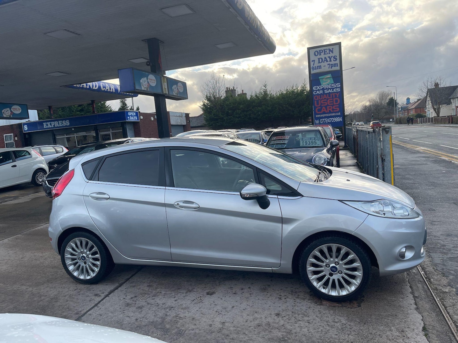 Used Ford Fiesta for sale - 77490061: Photo 3