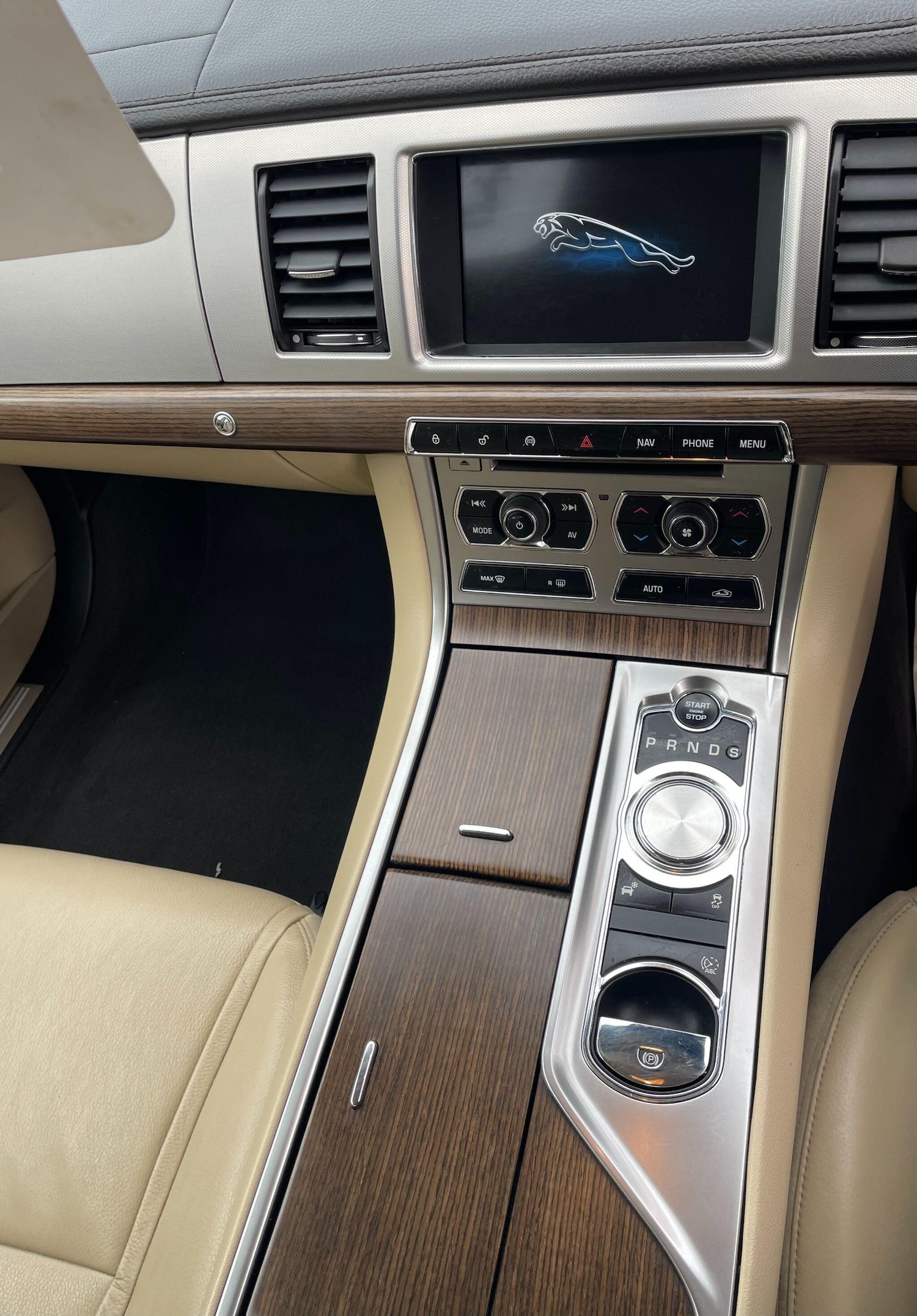 Used Jaguar XF for sale - 77490056: Photo 14