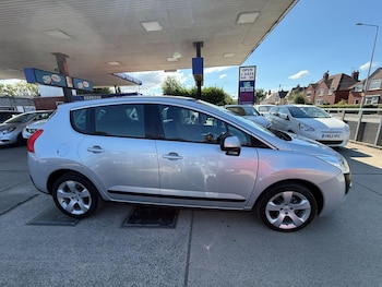 Used Peugeot 3008 2012 for sale - 79373829: Photo