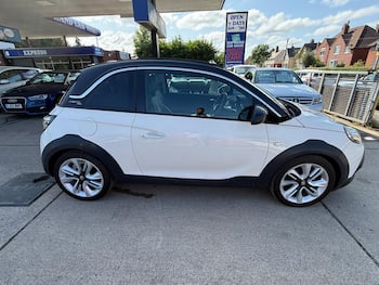 Used Vauxhall ADAM 2015 for sale - 79464328: Photo