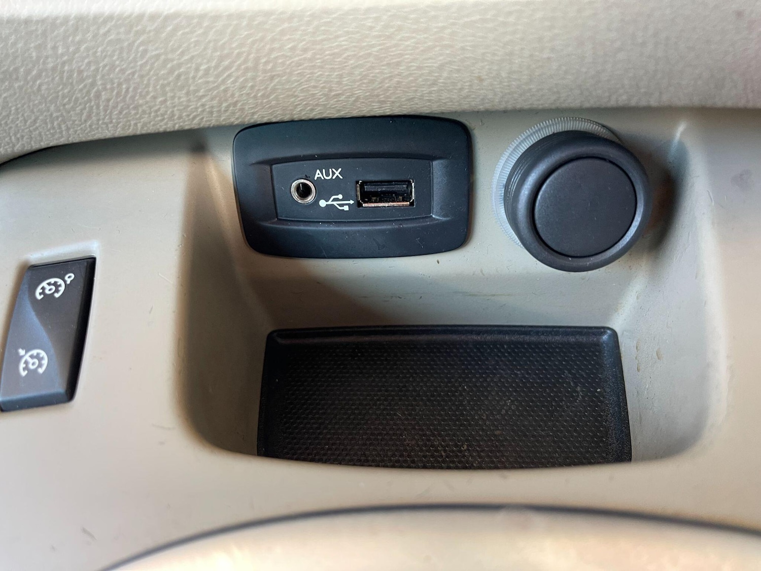 Used Renault Grand Scenic 2010 for sale - 77838747: Photo 15