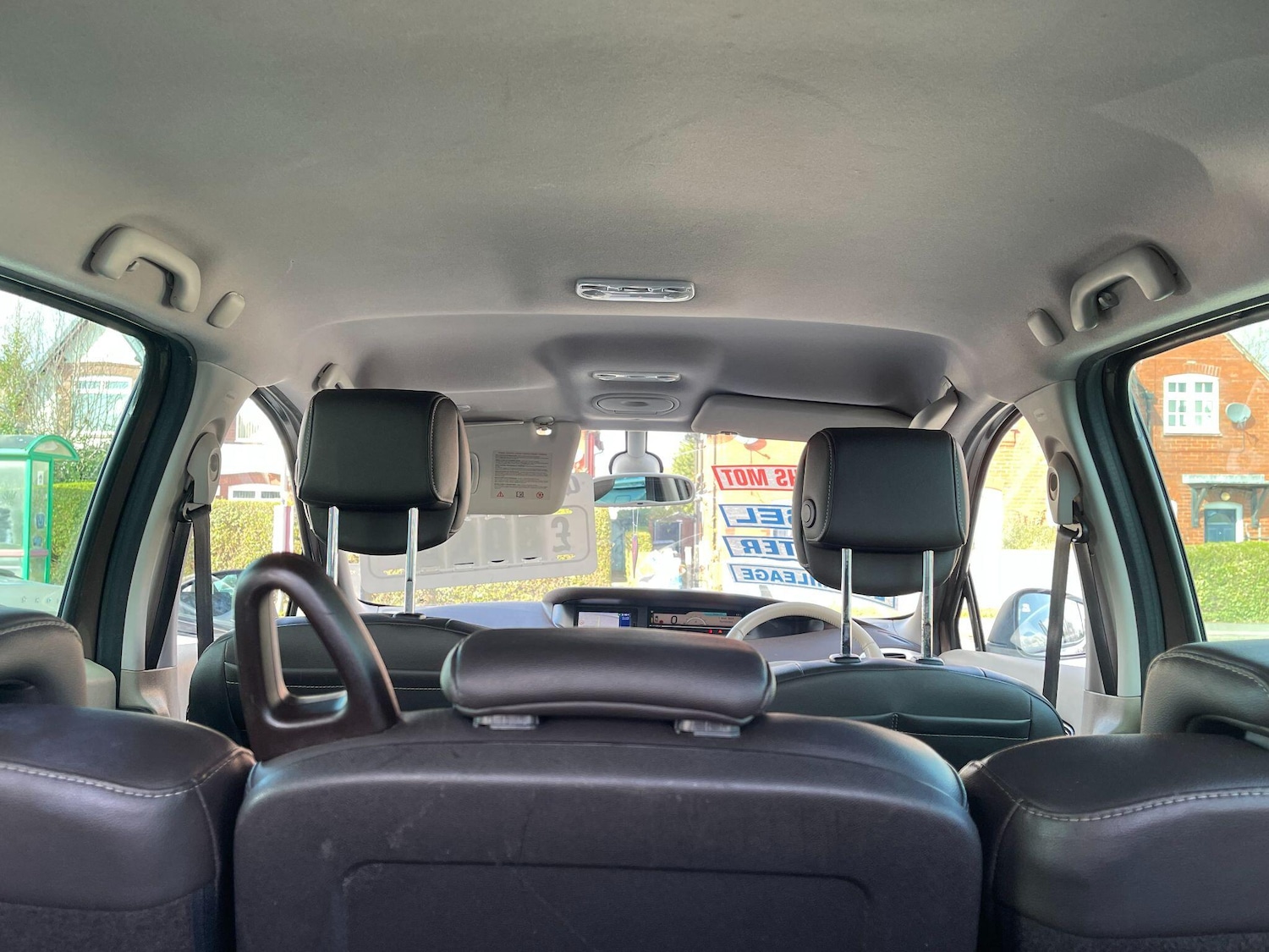 Used Renault Grand Scenic 2010 for sale - 77838747: Photo 16