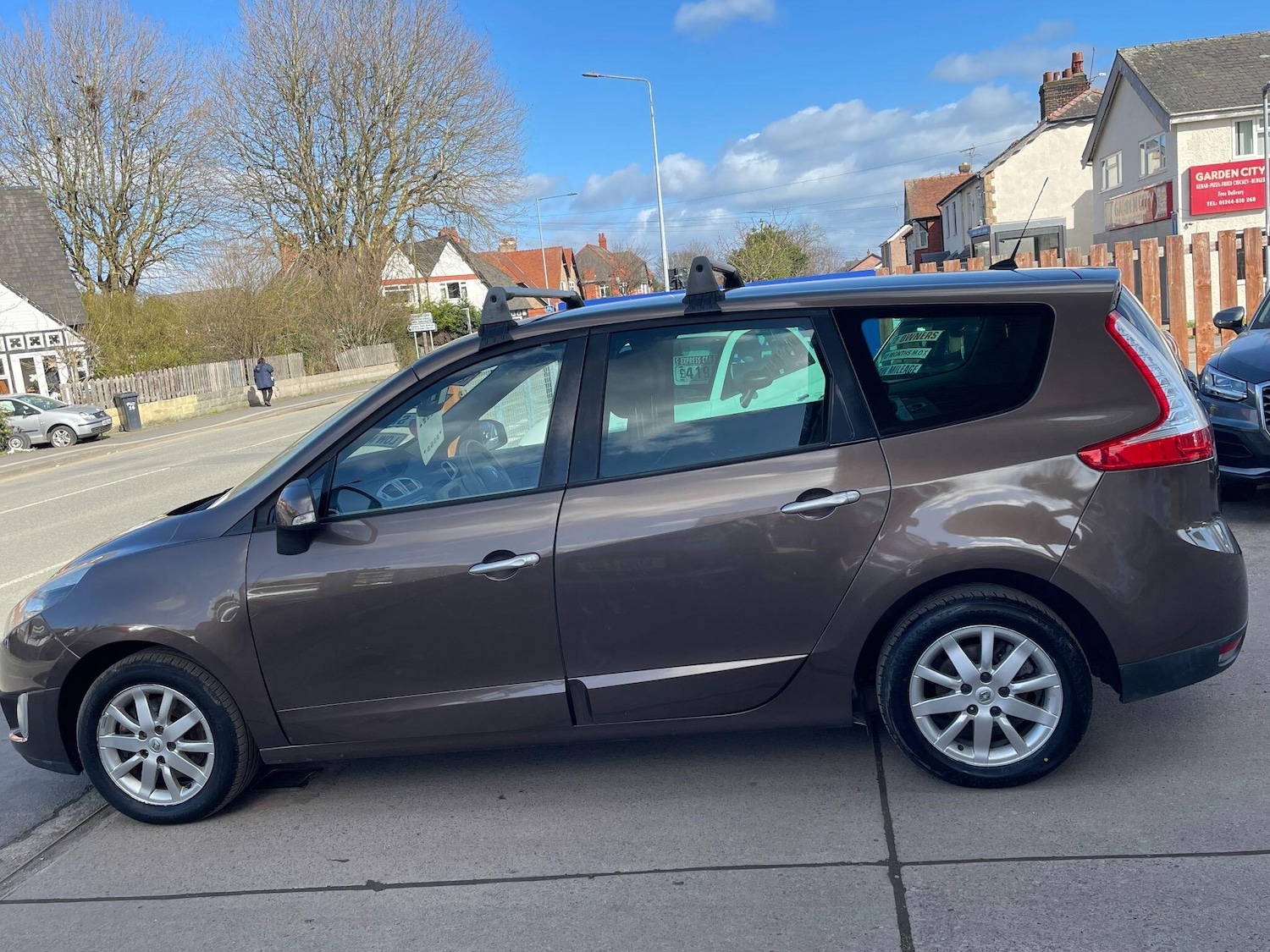 Used Renault Grand Scenic 2010 for sale - 77838747: Photo 6