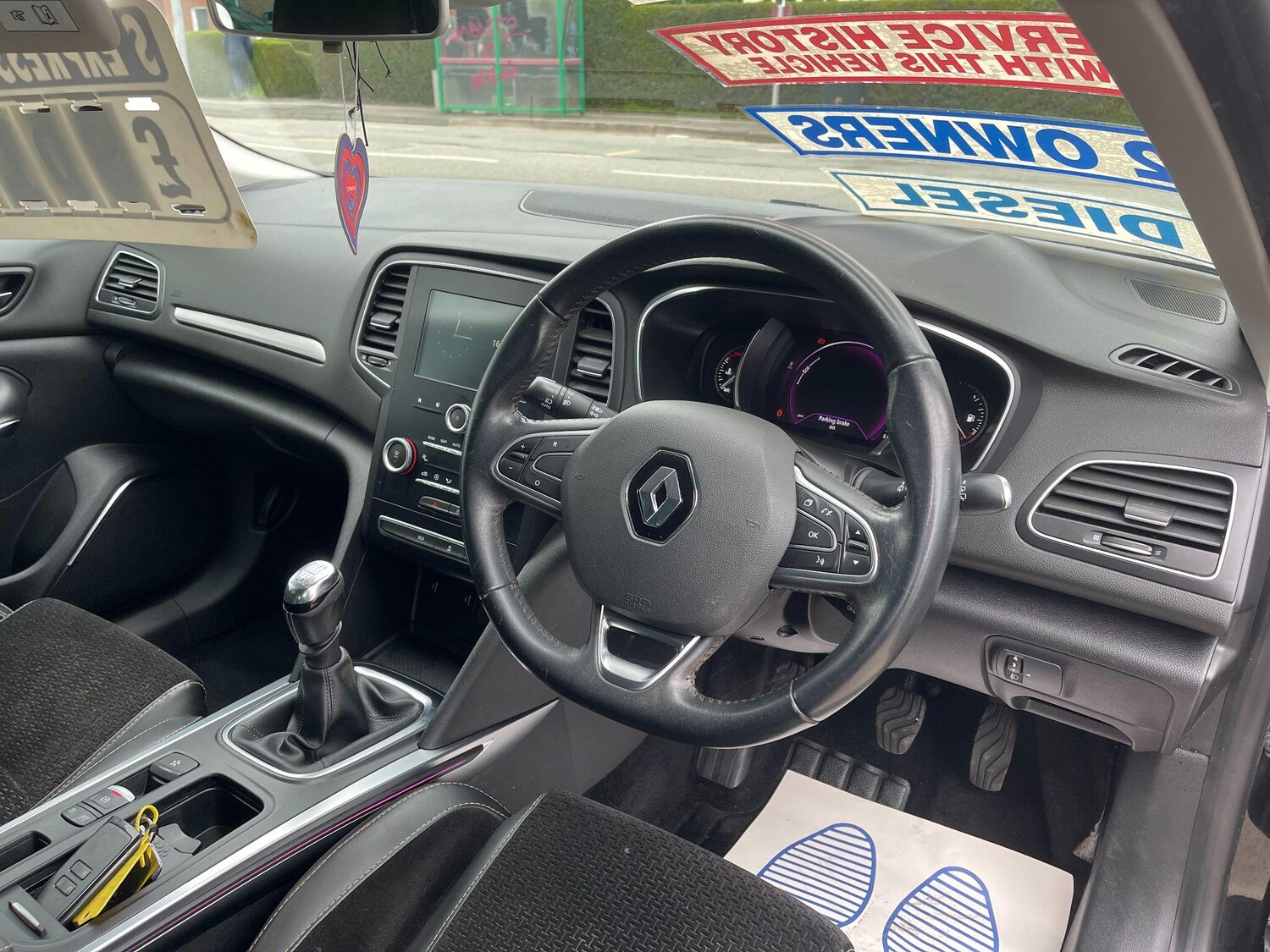 Used Renault Megane 2017 for sale - 77908927: Photo 12