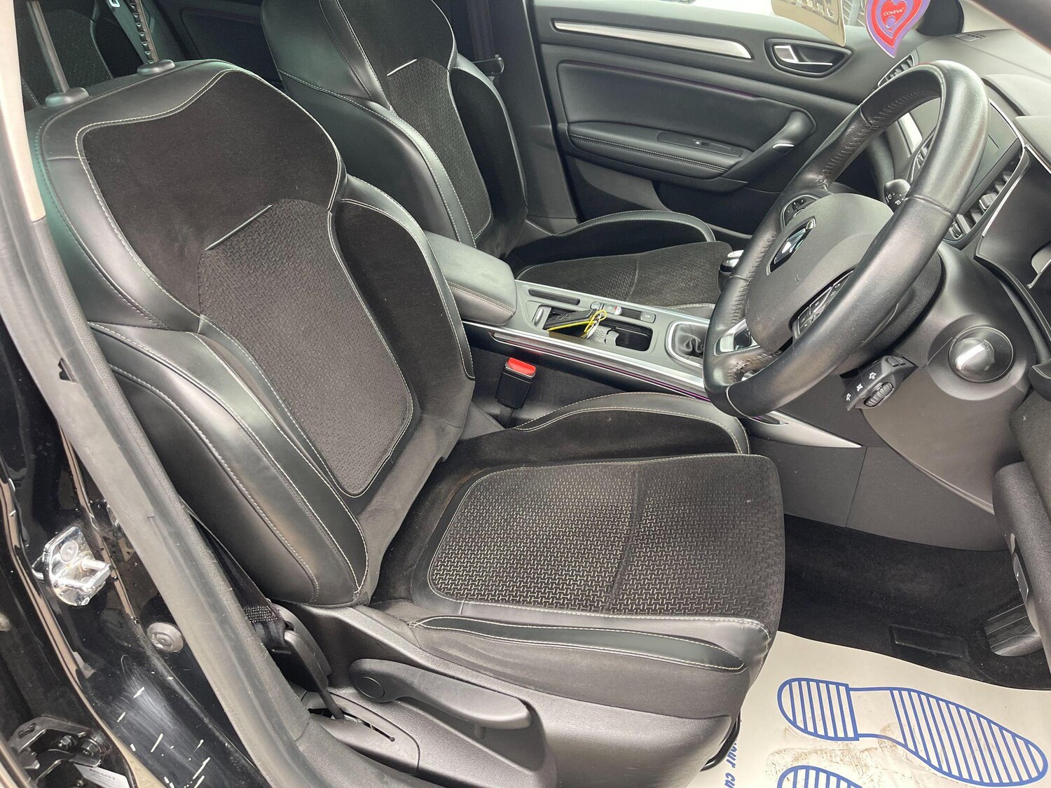 Used Renault Megane 2017 for sale - 77908927: Photo 13