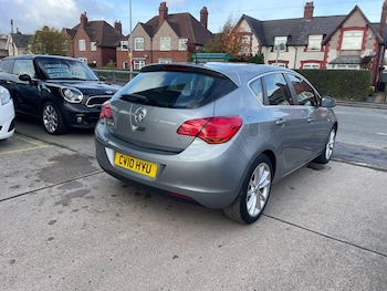 Used Vauxhall Astra 2010 for sale - 78232656: Photo