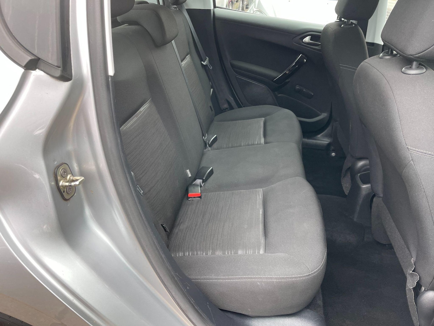 Used Peugeot 208 for sale - 77490066: Photo 8