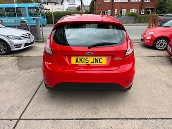 Used Ford Fiesta 2015 for sale - 79589434: Photo