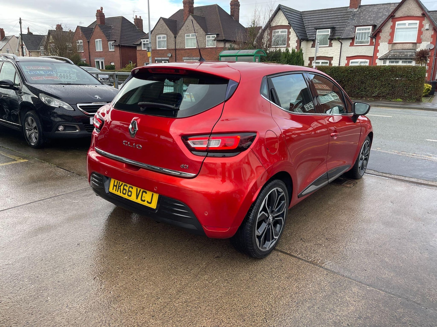 Used Renault Clio 2016 for sale - 77523561: Photo 2