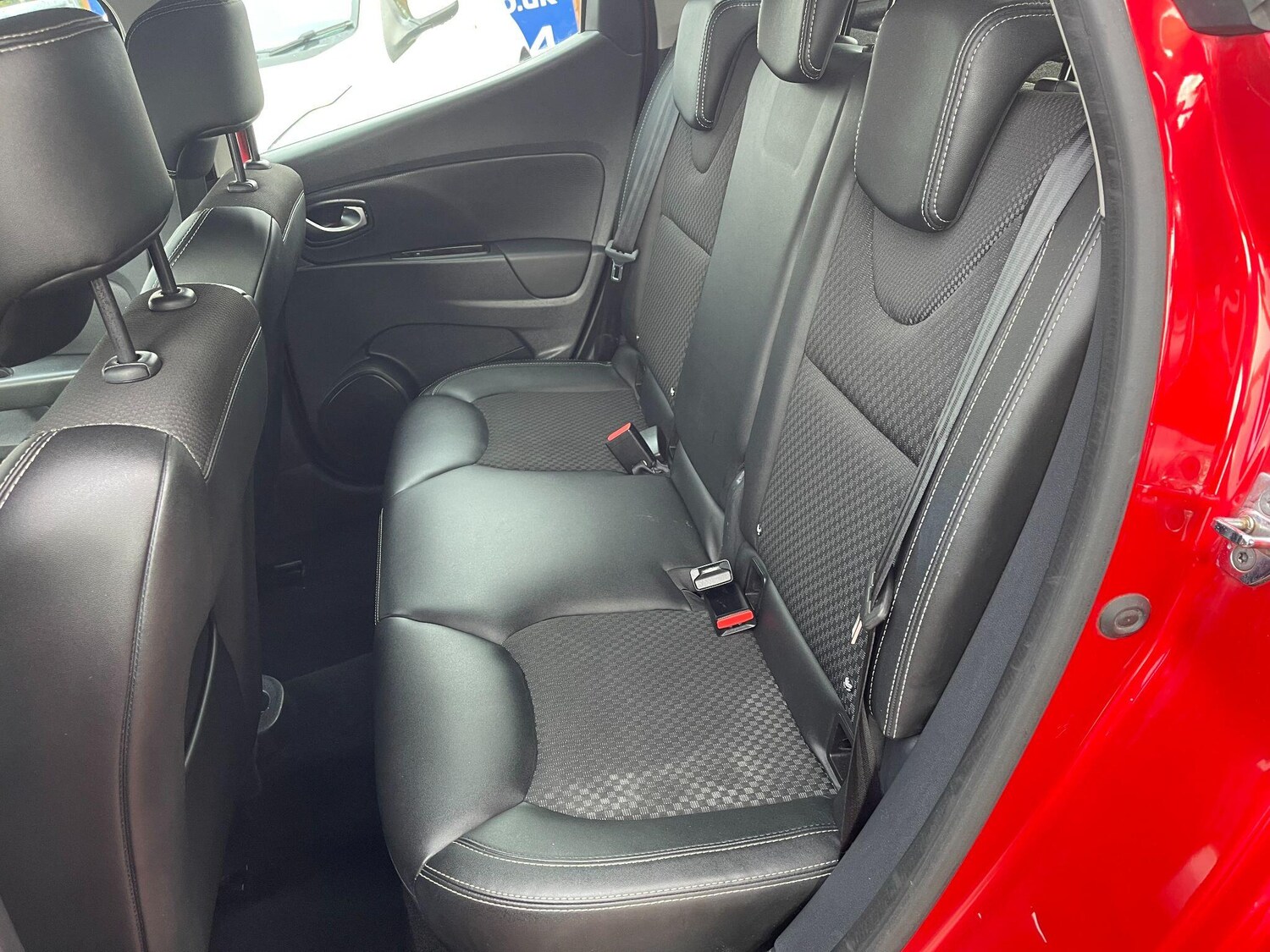 Used Renault Clio 2016 for sale - 77523561: Photo 22