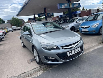 Used Vauxhall Astra 2013 for sale - 78946646: Photo