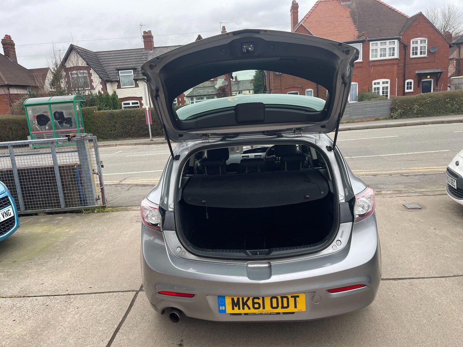 Used Mazda Mazda3 2011 for sale - 77597759: Photo 13