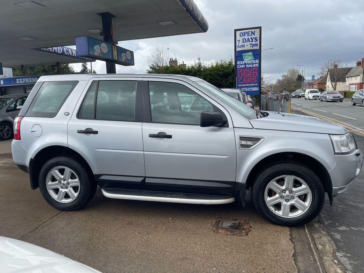 Used Land Rover Freelander 2011 for sale - 78019855: Photo 3