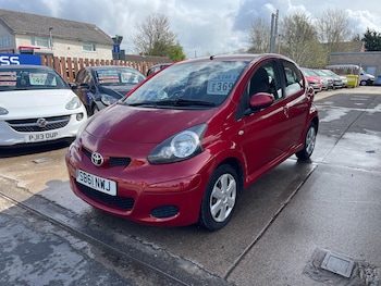 Used Toyota AYGO 2011 for sale - 78232654: Photo