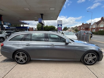 Used Mercedes-Benz E Class 2017 for sale - 79388711: Photo