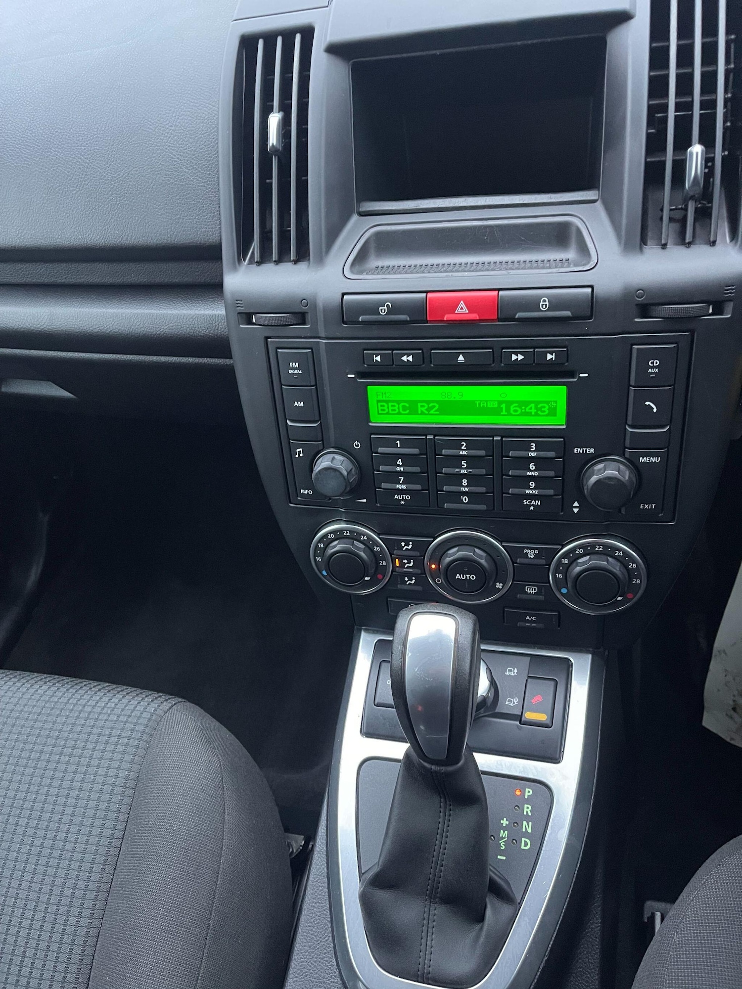 Used Land Rover Freelander 2009 for sale - 77625198: Photo 15