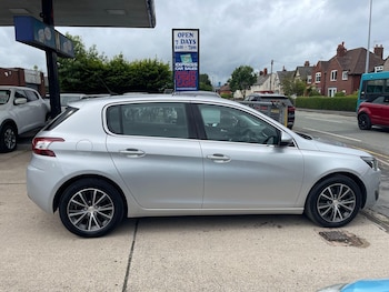 Used Peugeot 308 2016 for sale - 78784479: Photo