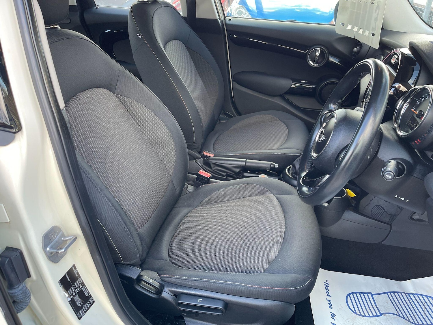 Used MINI Hatch 2015 for sale - 77958396: Photo 24