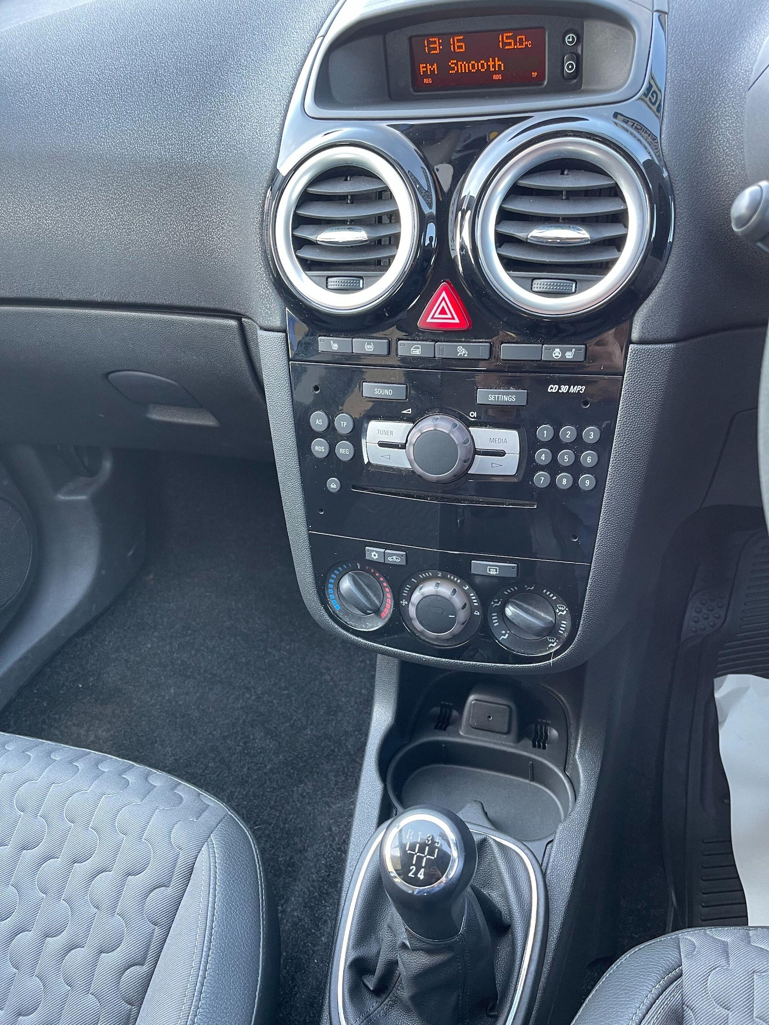 Used Vauxhall Corsa for sale - 77958273: Photo 9