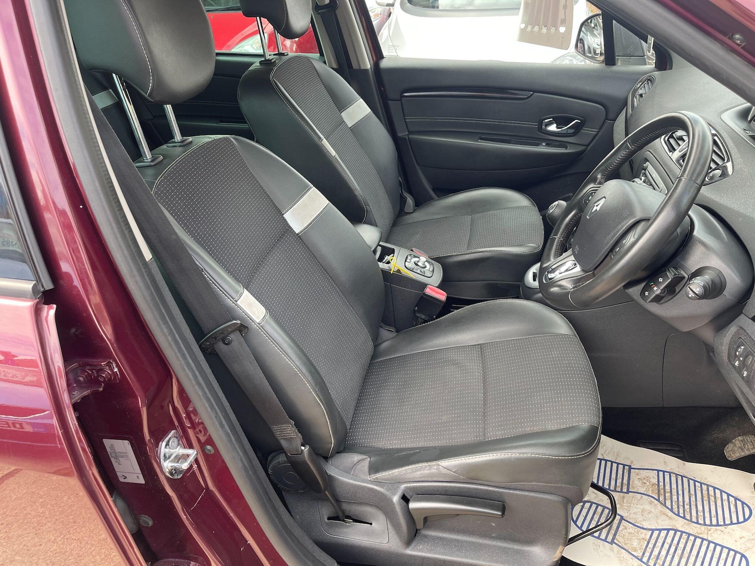 Used Renault Grand Scenic 2016 for sale - 78034499: Photo 12