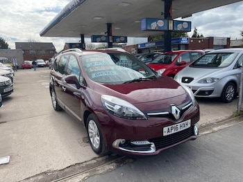 Used Renault Grand Scenic 2016 for sale - 78034499: Photo